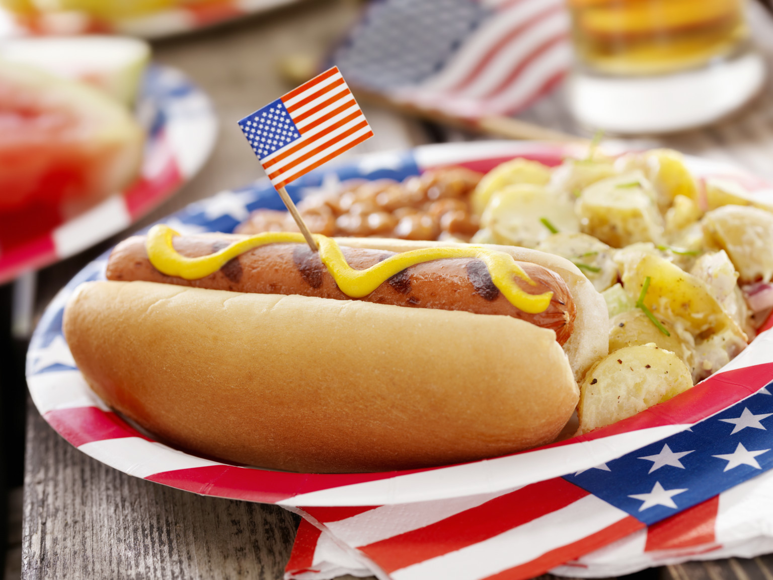 Top 10 July 4th Cookout Foods To Chomp Down This Weekend | DraftKings ...